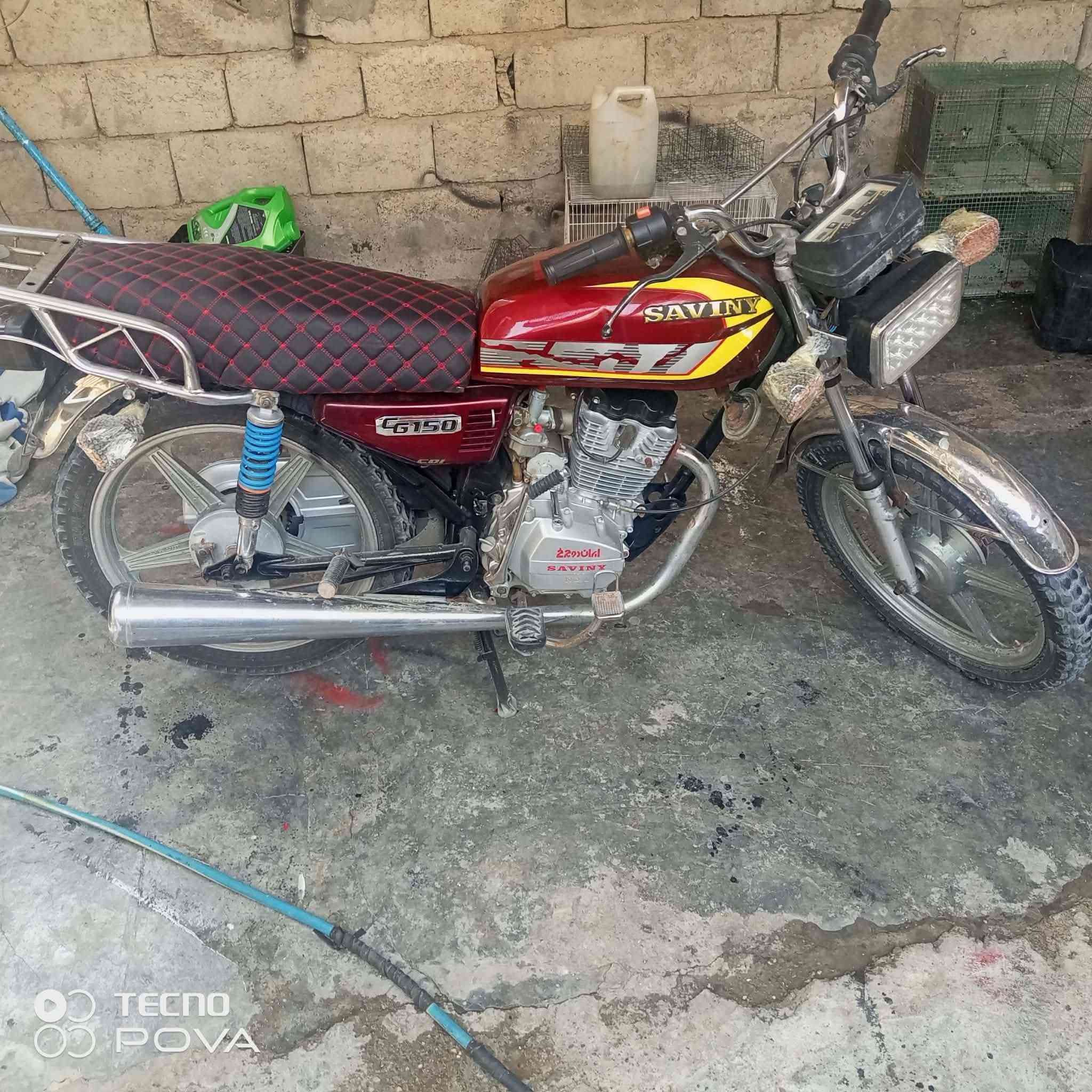 للبيع ماطور 5كير سافين محرك مامفتوح بس بداية صرف قليل وكهربائيات شغالة ونظيفه وبشرط الفحص السعر ٣٠٠وبيه مجال...شراي يتصل او يدخل خاص ويدلل والموشراي خل يعبر المنشور ***********
