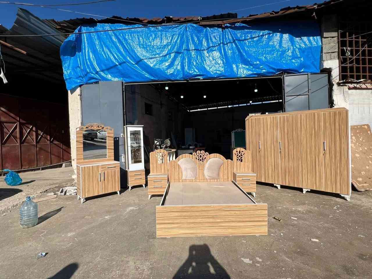 غرف نوم 6قطع مع كنتور 5باب سعر 475اللون حسب طلب الزبون نعمل عنوان كركوك او حجز خاص


**إذا كنت صاحب هذا الإعلان وتريد حذفه لأي سبب، رجاءا أرسل رسالة إلى الدعم الفني**