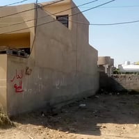 بيت للبيع 117 جسر ديالى قرب طرشي الباخره 200 متر عن السده المساحه 180 ...