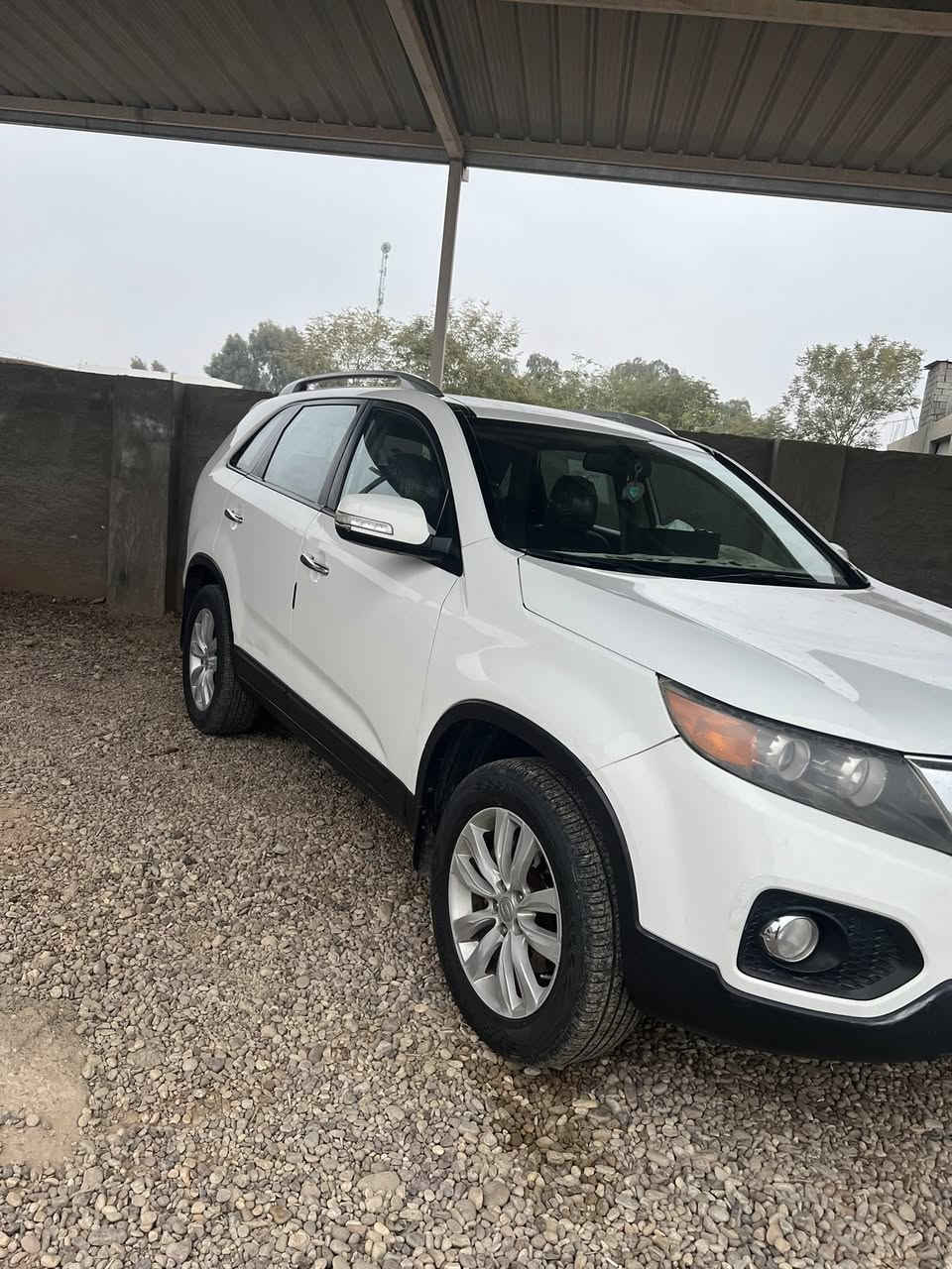 السلام وعليكم سيرنتو للبيع   خليجي موديل 2010 محرك V6 شرط كير محرك فول موصفات ما عدا البصمه 7 راكب صبغ قطعه واحده بيه  السعر 150 وبيه مجال قليل  ‭0780 132 1619‬
مكان السياره صلاح الدين الضلوعيه
