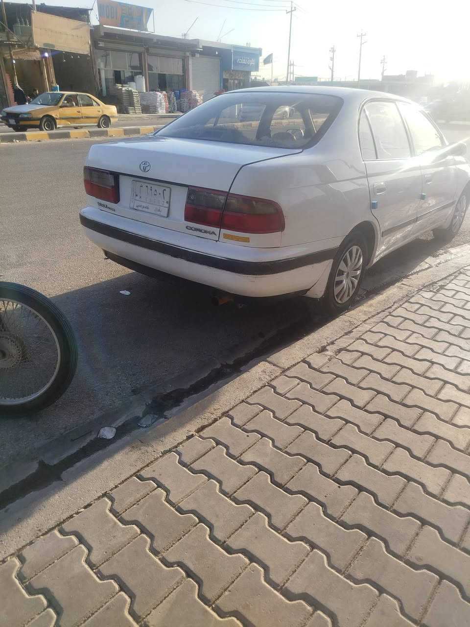كرونا موديل  94 رقم بغداد مشروع وطني بأسمي قطعه وحده صبغ تبريد شغال للاتصال ***********
