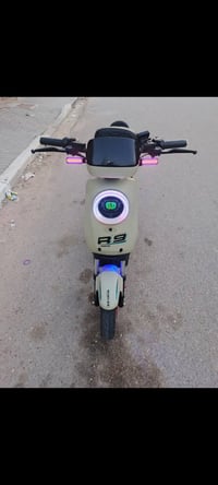 R9 موديل ٢٦ • ٥ بطاريات ٣٢ أمبير • البصرة