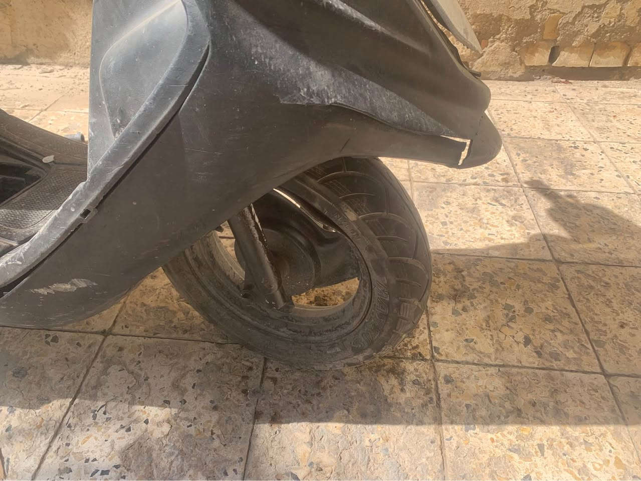 دراجه  ماكس١٢٠ للبيع الله شاهد صرفت عليهه بل٣٥٠
مكينه خير من الله شلعه ومعدل لا نضوح ولا تخبير
ندعمت بيهه والماشه مالته نعوجت وطفت تشتغل نكره سلف وهسه طافيه كعدي الباتري  مدري شبيهه سلف شغال بس ما تشتغل للبيع علق واني اجيك اني ابيع هيج ع وعضتيه انطي سعر واني ادخلك بغداد, العراق


**إذا كنت صاحب هذا الإعلان وتريد حذفه لأي سبب، رجاءا أرسل رسالة إلى الدعم الفني**