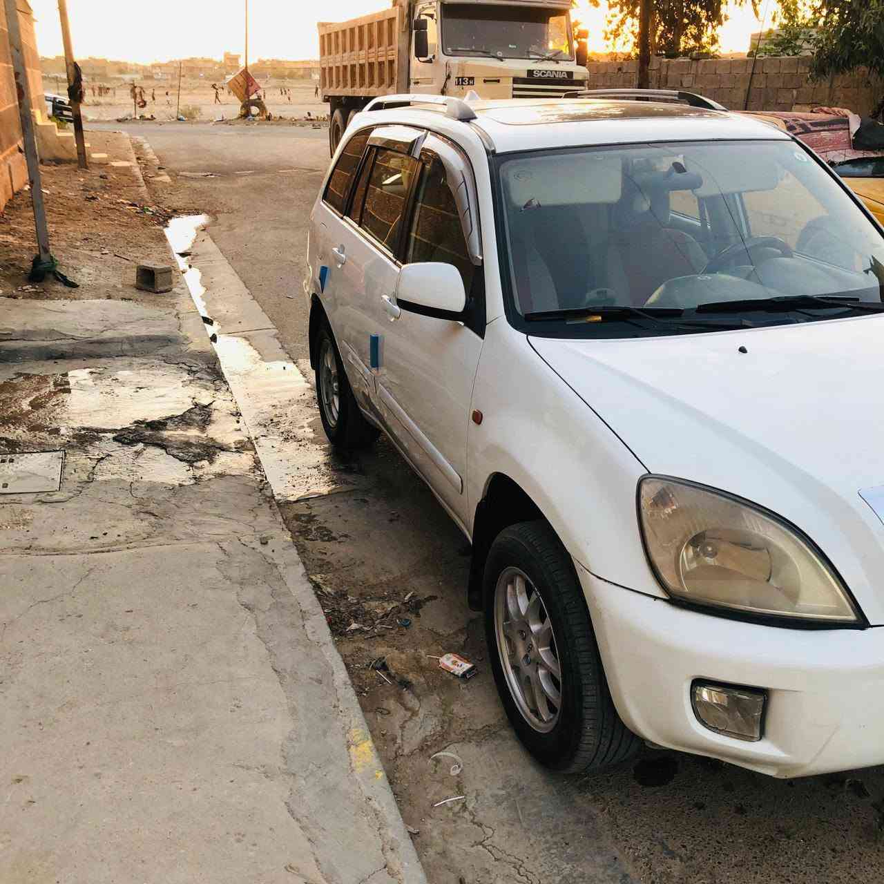 السلام عليكم تيكو موديل١١بيه صبغ بالجاملغ الأيسر الامامي بدون ضربه مكينه ٢٠٠٠كير ميكانيك خير من الله السياره باسمي بغداد العبيدي السعر ٥٥ وبيه مجال***********
