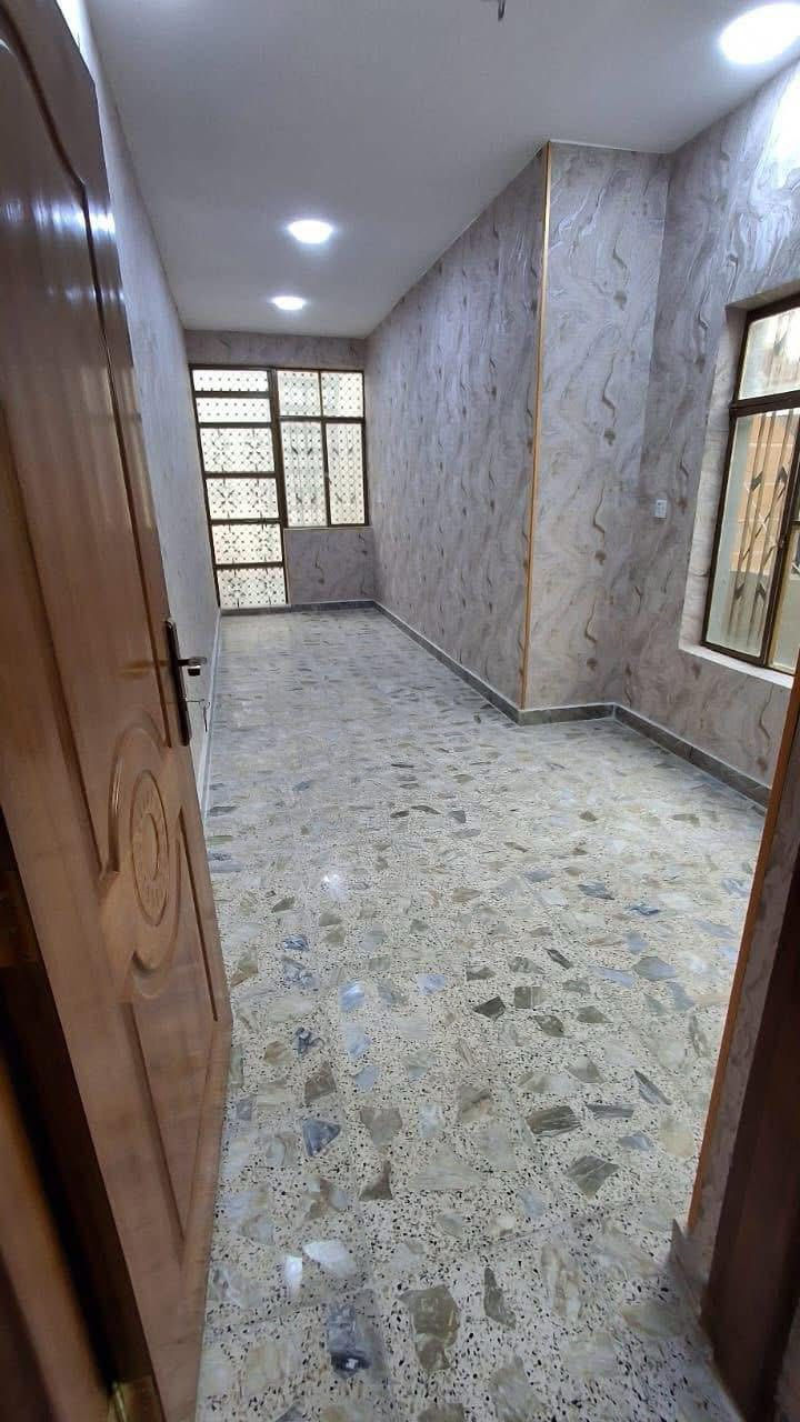 بيت للإيجار في السيدية
المساحة 90 متر

يتكوّن من:
• 3 نوم
• صالة
• مطبخ
• خدمات كاملة

💰 السعر: مليون دينار مع التأمين

📞 رقم الهاتف: ***********
🏢 مكتب الفهد الهندسي للمقاولات العامة
