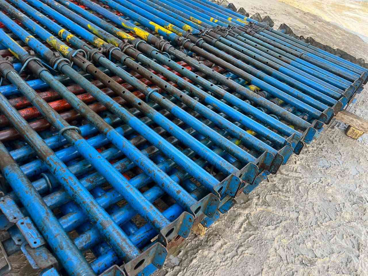 جكات جديدات استعمال قليل ***********
