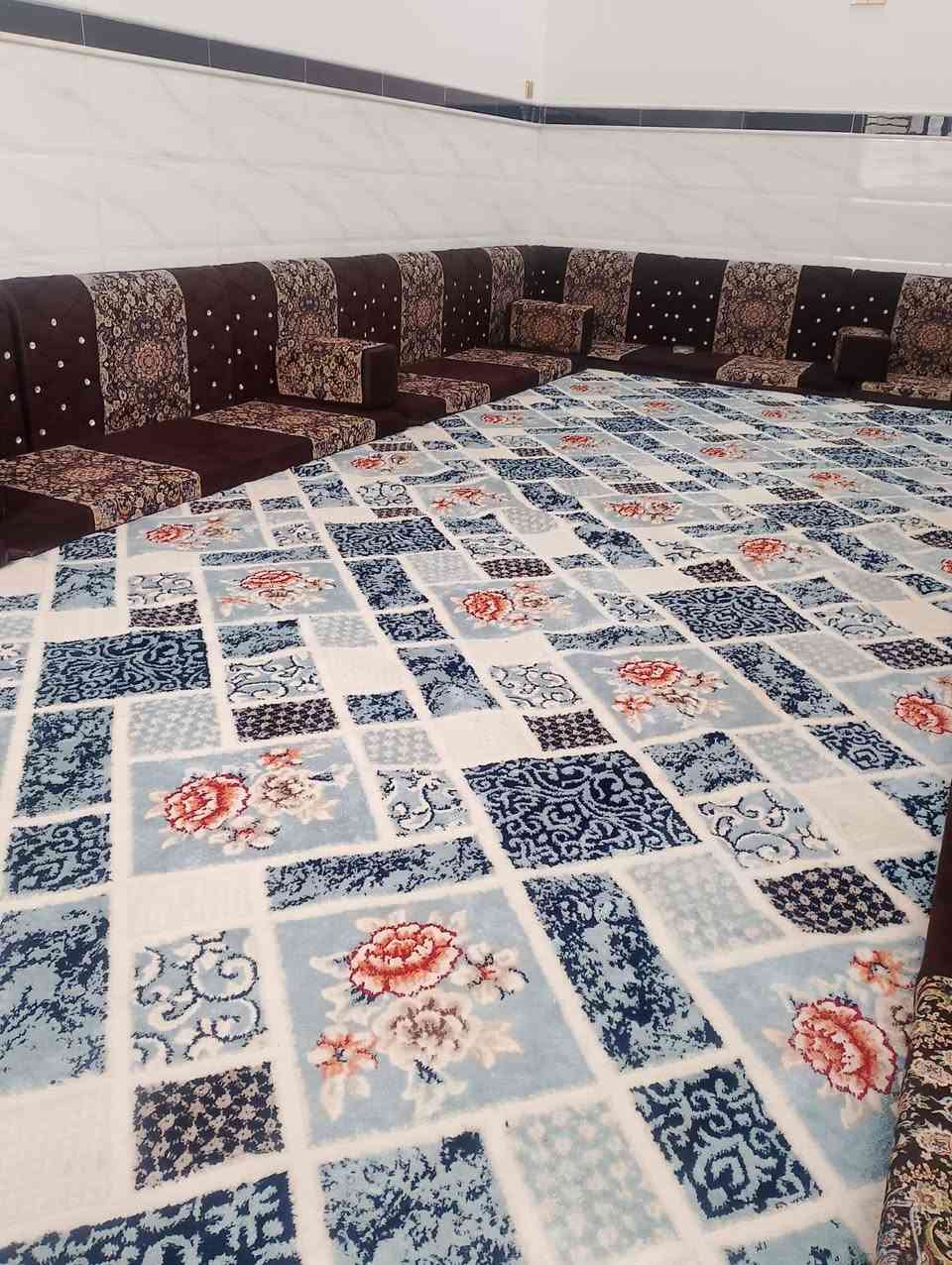 جلسة للبيع جديدة صارله. شهرين من شتريتهة نضيفة. بمعنة الكلمة الستفسار اتصل***********كربلاء المن الداخلي
