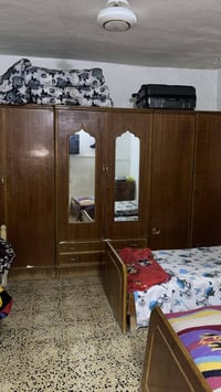 ميسان • غرفة خشب • ميز تواليت