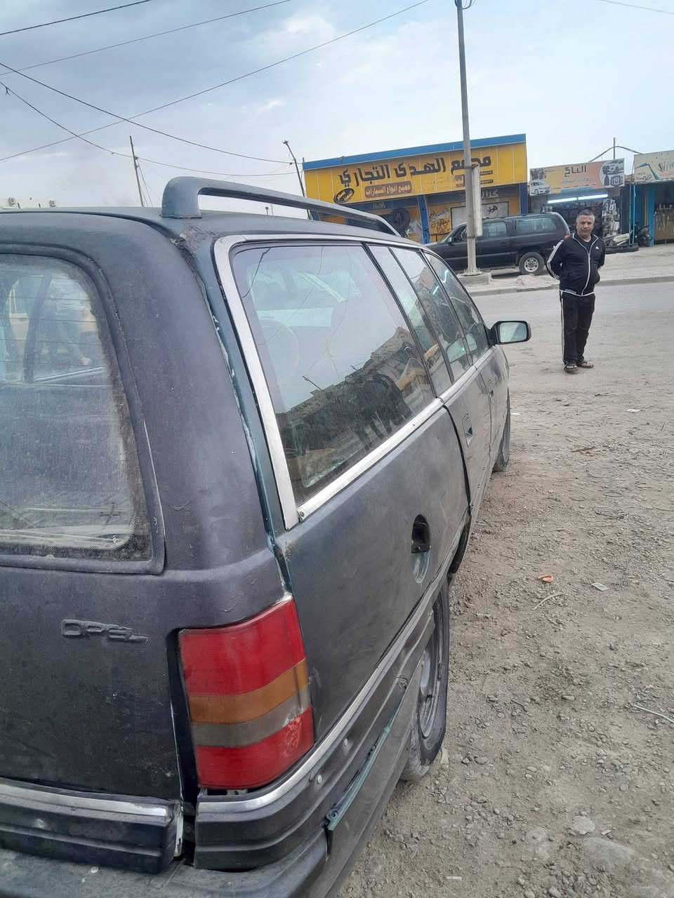 السلام عليكم سياره اوبل 
للبيع رقم ميسان سنويه نافذه ٢٠٢٢ بيها مكينه وكير ونجي مكينه بيها دخانه عليها قرامات ١٨٠الف السعر ١٨ولشراي بيها مجال رقم الهاتف 📱 ***********
