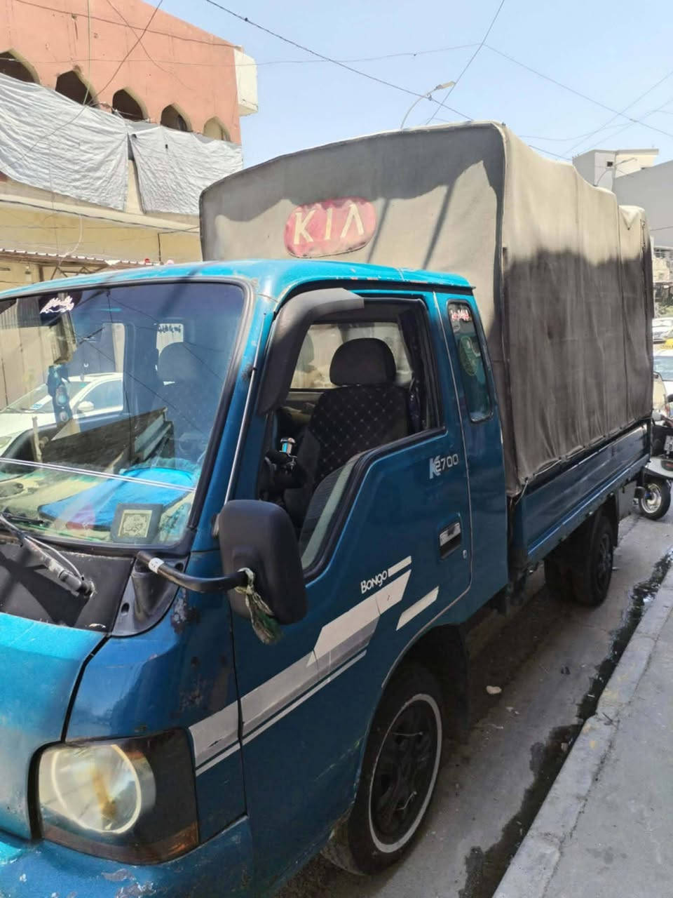 السلام عليكم ورحمه الله وبركاته
كيه حمل بزون  موديل 2000شرط مكفول محرك شاصي كيرشرط تحويل رقم بغداد للاستفسار  على هذا الرقم ***********
