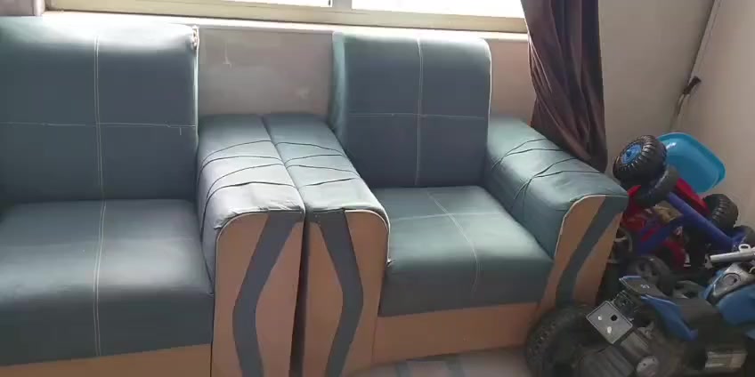 ديوان 10نفرات مابي الي ضرر 
السعر180
العنوان رميثه


**إذا كنت صاحب هذا الإعلان وتريد حذفه لأي سبب، رجاءا أرسل رسالة إلى الدعم الفني**