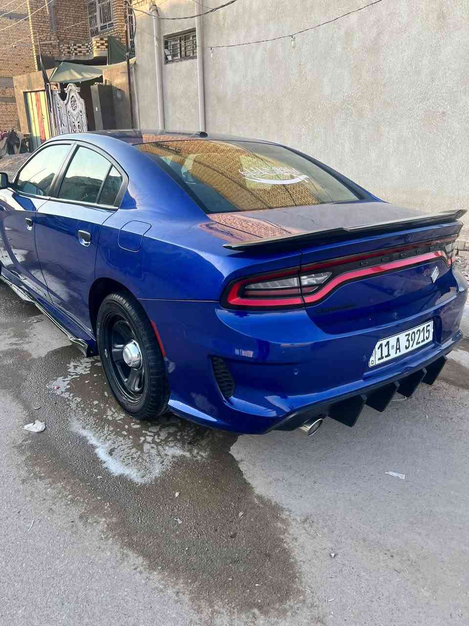 اصل.   2020
كفاله عامه تقرير  فاتح سويج وهيه بل  امريكه شغاله
اصور امريكه مرفوقه بل منشور  
بسمي تحويل ثاني يوم 
وجاهزه من كلشي 
السعر 230 وبيه مجال 
الرقم *********** صاحب  السياره
