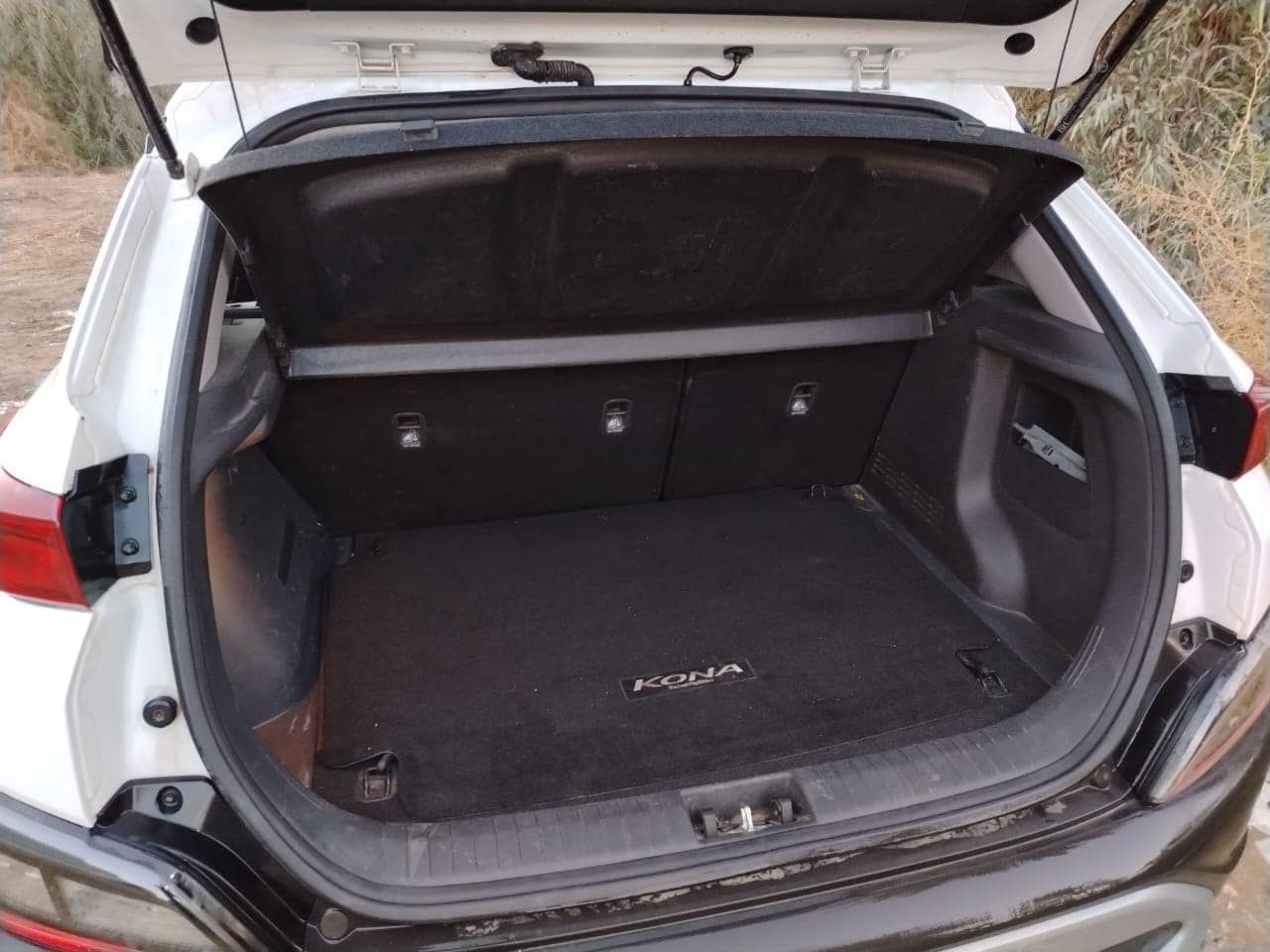 كونا 2023 رقم بغداد ماشيه 12000 السياره حلوه موجوده في كربلاء الوند السعر 145 وبيهه مجال قليل الحادث مرفق ويه الصور ***********
