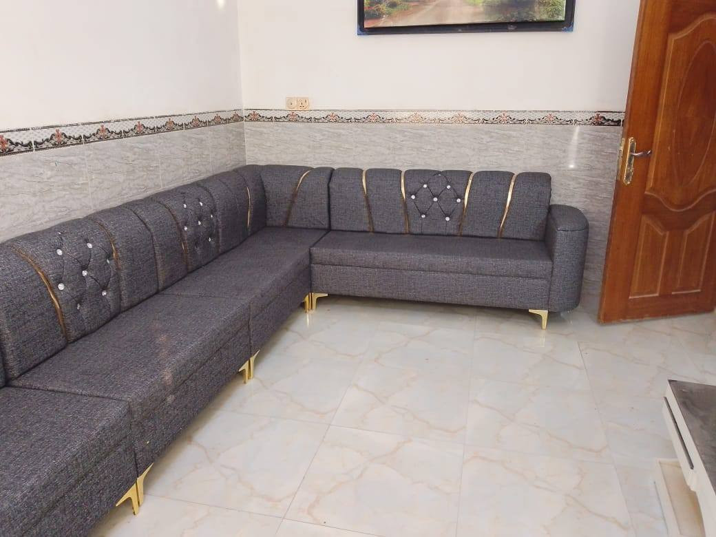 معمل الامير اشتري من المعمل كبل
ديوان طوله ٧ اله ربع حرف ال ب 350 الف بي ٢ كبيره و٢ ام نفرين و زاويه وحدة
واكو قياس حسب الطلب 
المتر ٦٥
واكو ٩٥
واكو تخفيضات القياسات الكبيره
العنوان عسكري مدارس شارع الدفاع المدني قرب اسواق جنه 
من تدخل شارع الدفاع المدني اخر استداره من جه الحولي معمل ومعرض الامير للاثاث
قرب البارون ابو الجام بنايه مكتوب عليها البارون اني يمها
النجف عسكري مدارس شارع الدفاع المدني 🚒 🚒 🚒 🚒
***********
