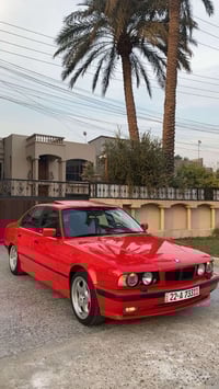 BMW 525 مسكر  سياره موديل ٩١ رقم اربيل الدولي الجديد سنويه لل٣٠ هزه جد...