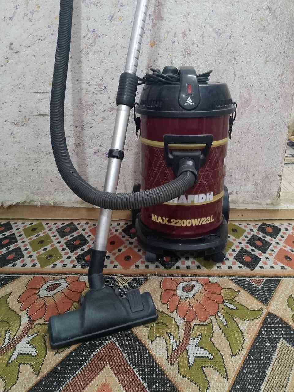 مكنسه نضيفه اخت جديده سحبهه كلش قوي سعر ٤٠ الزبير ***********
