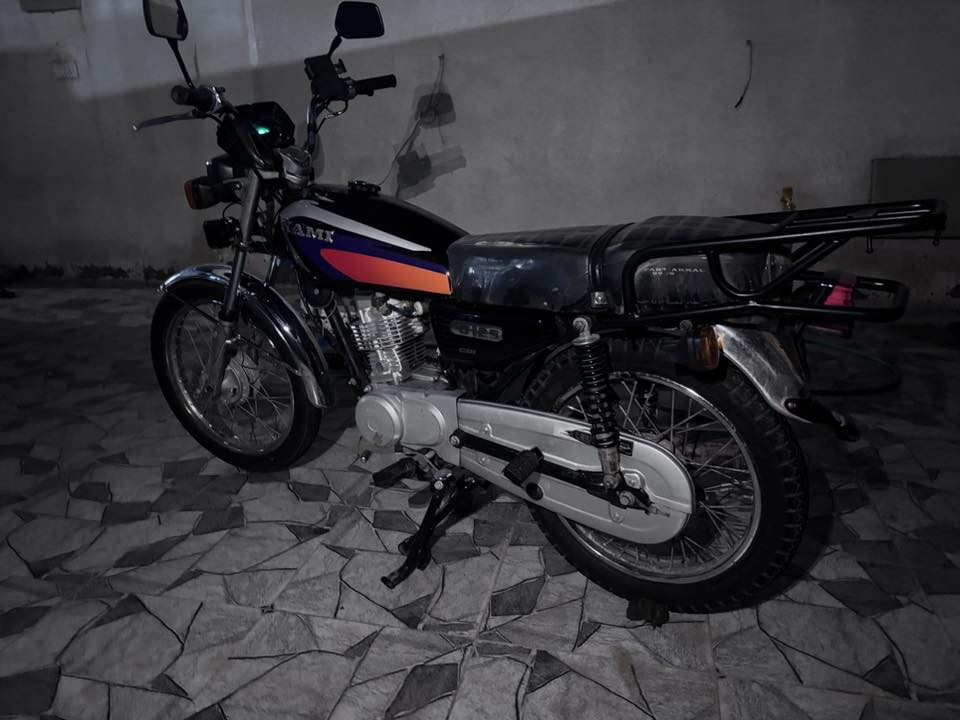 سلام عليكم ٤كير اوراق  مديل ١٦ امعمره ٢٥ الدراجه نضيفه مكينته امجفته جديد اصلي ٧٥٠ او بيه مجال للاستفسار ***********
