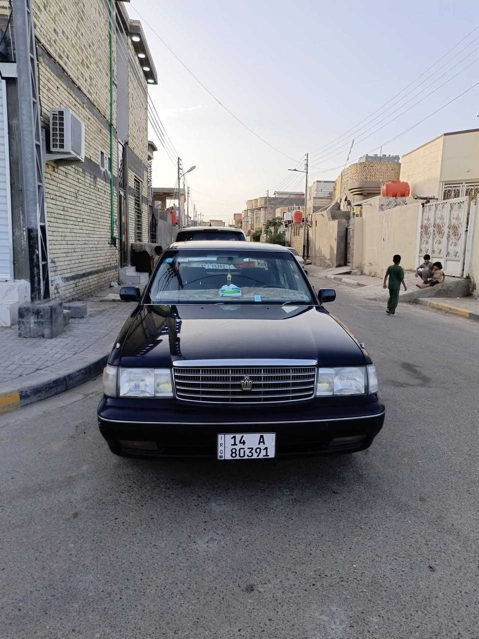السلام عليكم سيارة ارنب طويل جناز مديل 1993 الون نيلي سيارة مكفولة من ضربة ولكص ونقل جثة سيارة محرك وكير جديد حدادية عامة كهربائية شغالة  شاشة شغالة تخم تاير جديد سيارة رقمه بصرة تحويل ثاني يوم مكان لبصرة سعر 73 بيه مجال حك لجية رقم الهاتف ‏‪***********
