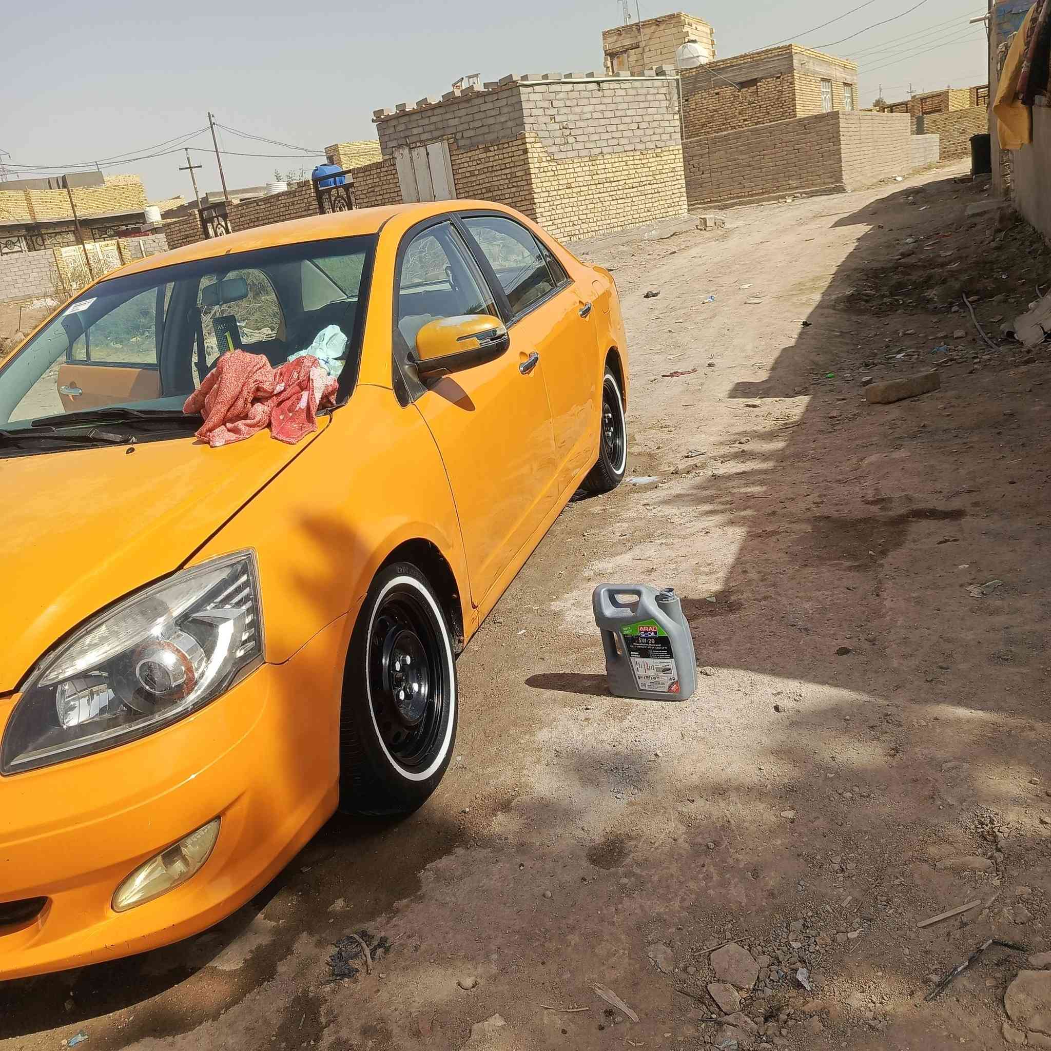 بسم الله الرحمن الرحيم/سياره للبيع 2013 مكينه ما مفتوح سياره نعمه تبريد تخم تواير حداه كلها جديد سنويه صالحه سته اشهر ساقطه مصفره الغرامات ما عليها سياره مصبوغ حزام جيتين مكاني ناصريه فود رقمها بابل الشراي خليه يتصل ويشلع عيوني ب43 بيها مجال حق الجيه وانا خادم ***********
