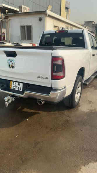 دوج رام 2023 سته سلندر نظام ايكو 
باب قصير بدي طويل 
بدون ايرباك بدون تبديل فقط جاملغ ولباب بارد بدون اي تبديل مناقصه شي وتخم تاير جديد ع ايدي هم 
مبدل بجم ودعاميات تفصيخ ع ايدي السياره ماشيه 35 الف كيلو ونظافته مثل مموضوح بلصور مكفوله من كلشي وباسمي ومكاني بغداد الدورة شارع ابو طياره السعر 265 ورقه 
رقم صاحب السياره
‭0770 190 8834 بغداد
