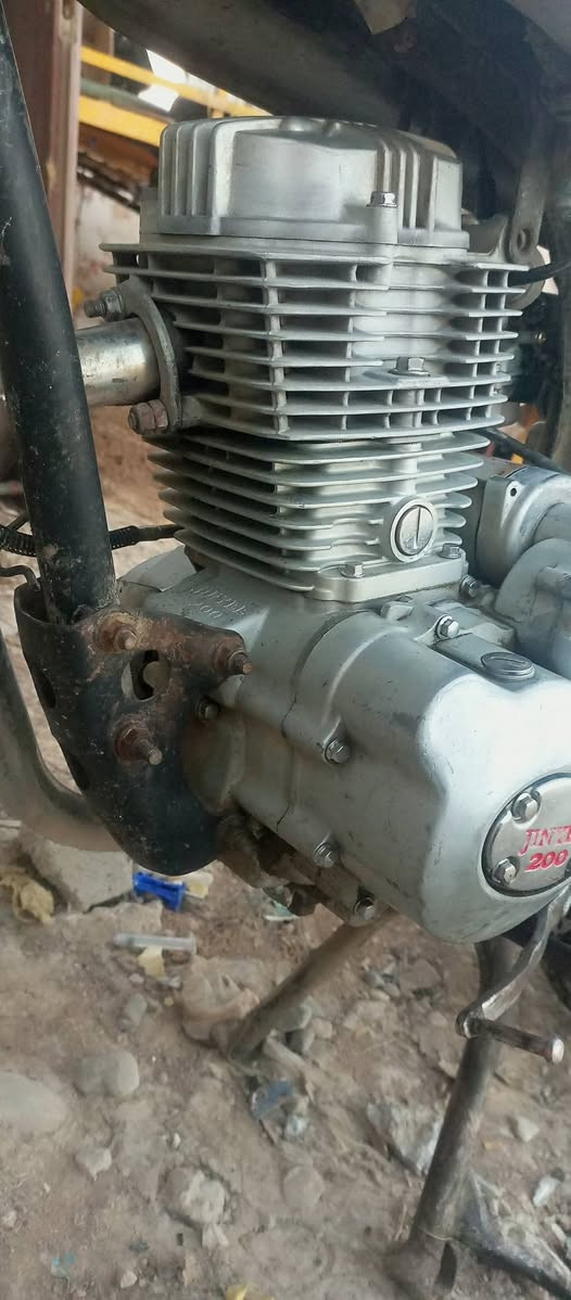 السلام عليكم اخوان عندي هاي الكبوس سعر 175 بمجال للطيبين ***********
