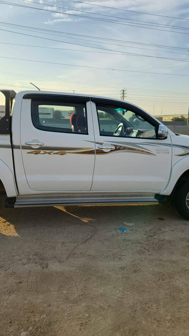 السلام عليكم للبيع هيلوكس موديل 15 رقم اربيل شرط التحويل محرك شركة مامفتوح كير شركة مامفتوح اكسل مكفول صدر جديد تخم فلنجه تخم بنز امامي خلفي تبريد جديد السيارة مال جناي مابيهه نقص برغي السعر 170 وبيها مجال مكاني بغداد التاجي منشأ نصر 
***********/***********
