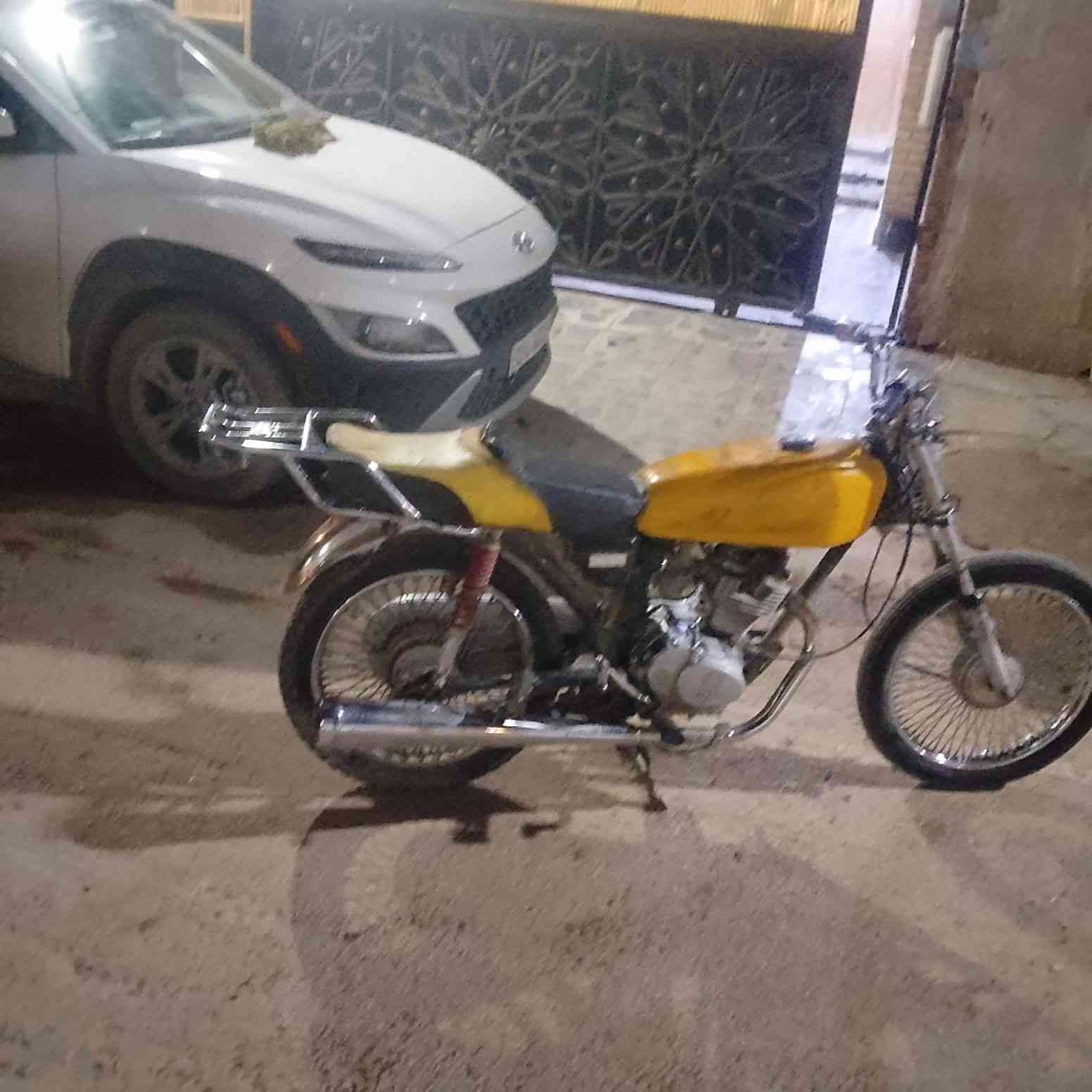 سلام عليكم نامة يراني 2020 4 كير مكينة خير من الله دراجه فول شلعاة معدل فول كابريتر بلادي زنجبيل ورولات جديد سعر 300/ وبيها مجال مكان بغداد شارع فلسطين ***********/ واتساب متواجد
