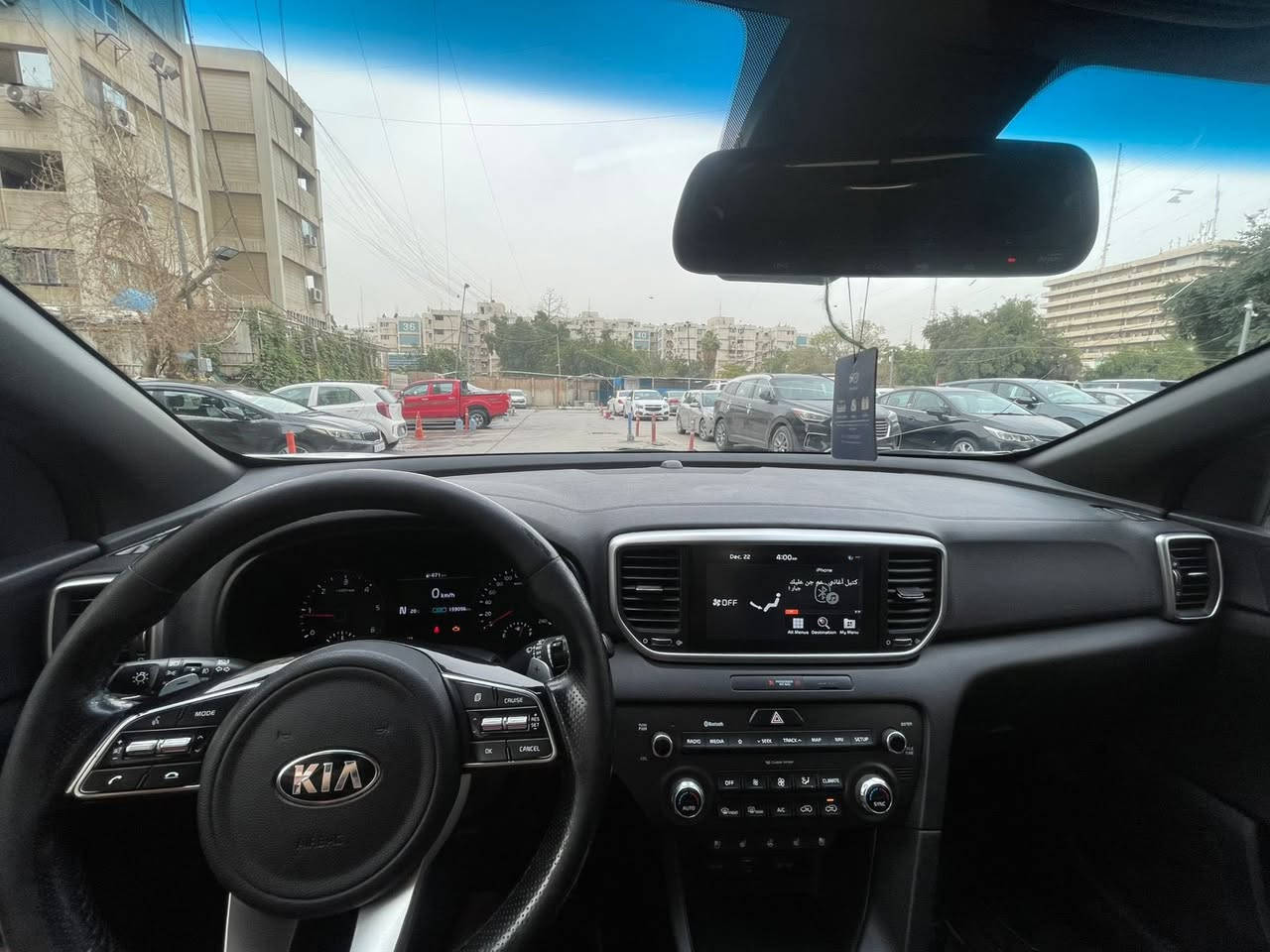 سلام عليكم شباب سياره كيا سبورتج موديل 2022كاز  فول مواصفات عده فتحه سياره خير من الله سياره 
سعرها 188 ورقه خابرني وبيك خير وتدلل 
مواصفات سياره كلين 
رقم الهاتف ***********

مرايا جانبيه كهربائيه
 
مثبت سرعه 

تبريد مقاعد 

بصمه 

شاشه ابل كاربلاي 

كشافات ضباب

مصابيح زينون الاماميه

التحكم على المنحدرات
