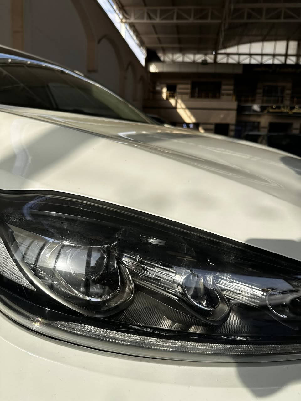 السلام عليكم
للبيع سورنتو او المراوس  
خليجي كفالة عامة 
قطرة صبغ ما بيها 
فقط بارد بالحافه مال جاملغ
مواصفات سيارة 
7 راكب 
3 قطع تبريد 
بردات 
حساسات اماميه 
حساسات خلفيه 
توقف ذاتي 
مرايه شفط 
كشنات كهرباء 
صندوق كهرباء 
بصمه 
تحكمات ستيرن
كروز سرعة 
رقم بغداد باسمنه سيارة 
السعر ٢٤٥
***********
***********
