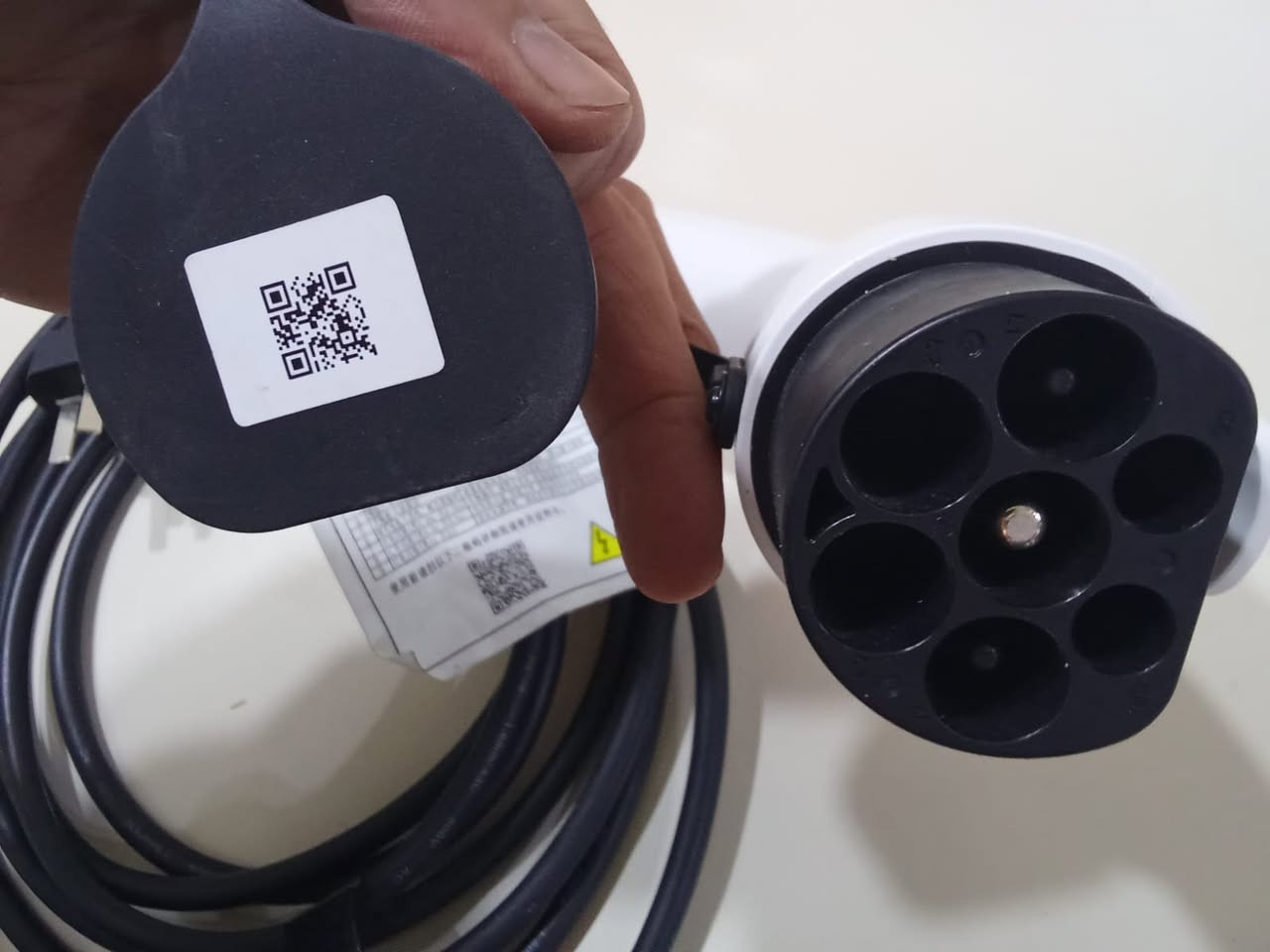 شاحن بي واي دي  جديد للبيع
شاحن بي واي دي جديد غير مستعمل للبيع
 السعر 75000 الف مابيه مجال
 المكان الدورة حي الاثوريين  ماكو توصيل الموقع https://maps.app.goo.gl/yQ3KNH1TLoe4GZUA6 
للتواصل فقط  على الخاص


**إذا كنت صاحب هذا الإعلان وتريد حذفه لأي سبب، رجاءا أرسل رسالة إلى الدعم الفني**