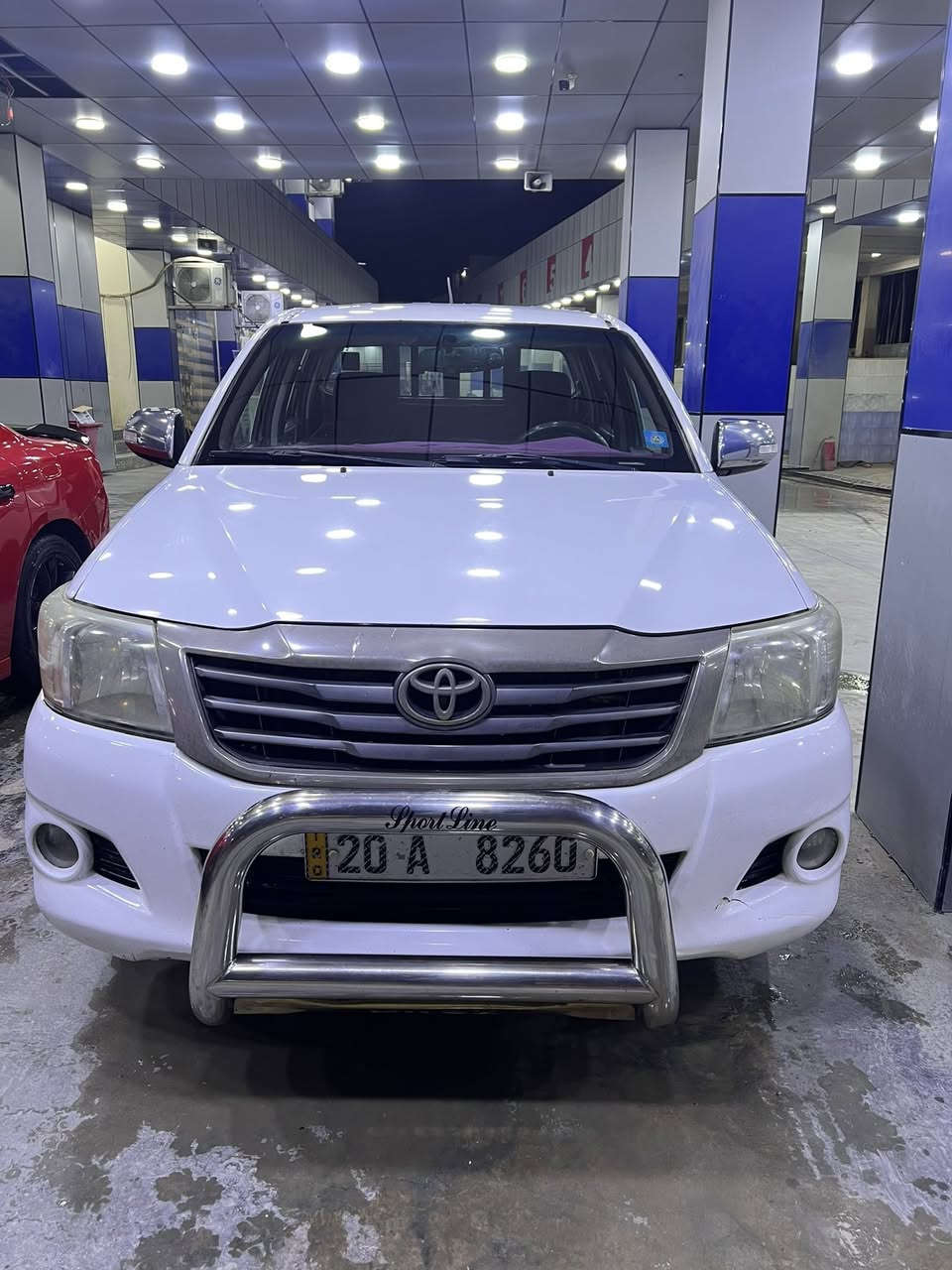 السلام عليكم ورحمة الله وبركاته هايلوكس2013 شاصي 2019 للبيع سيارة حلوة ونظيفة بيها ربع جامرلغ خلفي صبخ وبارد على كد شبر  سعرها 195مجال كلش قليل مكانها ديالى بعقوبة رقم تصال ***********
