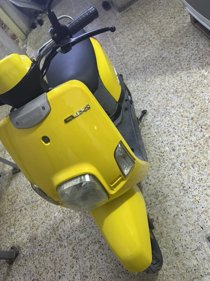 السلام عليكم دراجه ماكس بوليس مكينه بلاديه شلعه معدل كهربائيات كلها شغاله الدراجه حلوه كلش السعر ٦٠٠ وبيها مجال للشراي مكاني مدينه الصدر الرقم *********** متواجد اتصال بس
