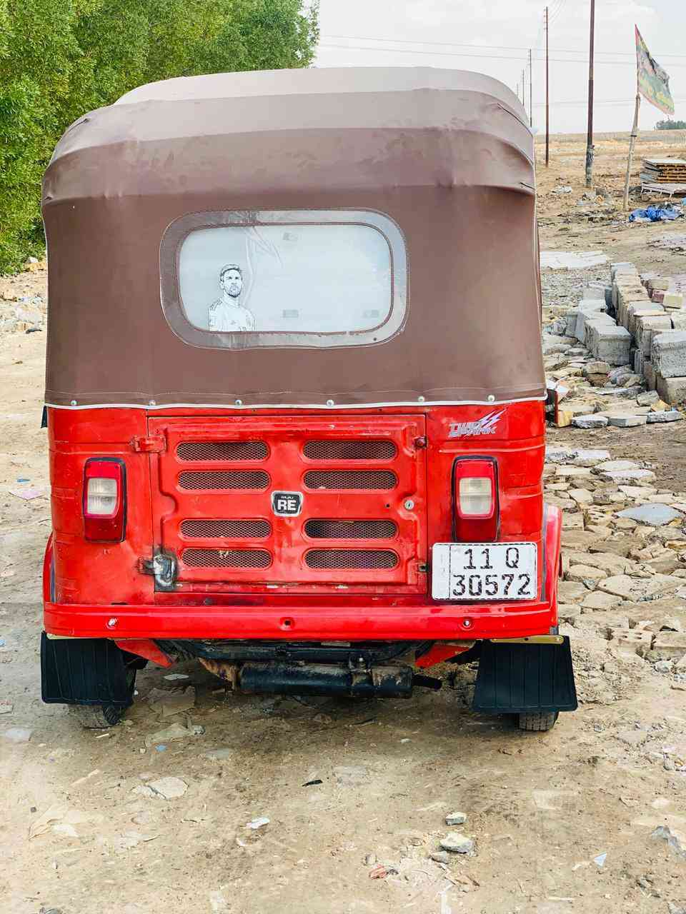 سلام عليكم تكتك البيع 2018/11 تكتك جاهزه محرك هستوني جفته تجفيت جديد تكتك تخبل رقم وسنويه انكليزي الرقم *********** السعر 5200 بيه مجال مكان الشعب بوبشام
