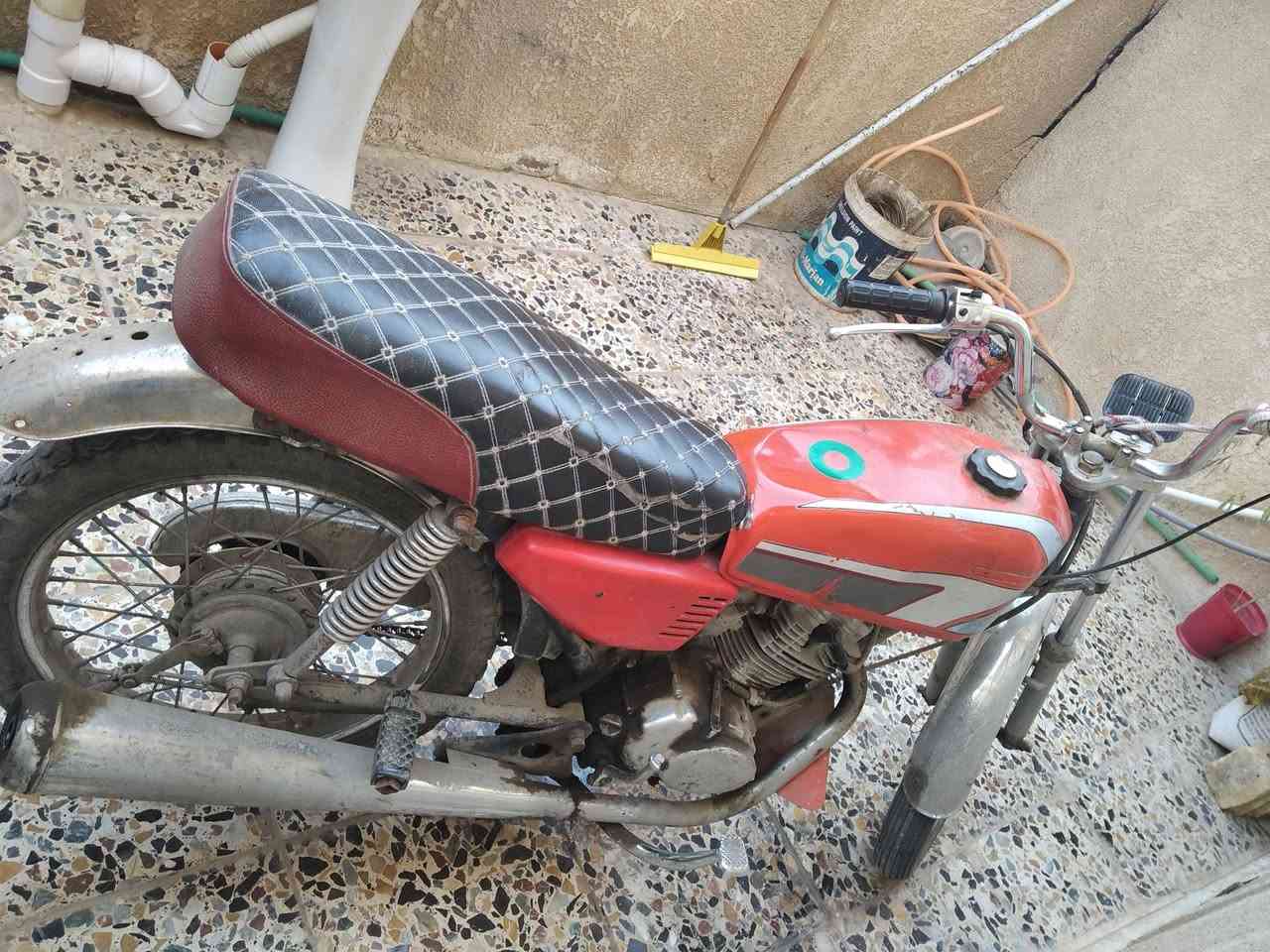 عندي اربعه كير كلك تشتغل عوزه ترتيبات رايدها 150 وشراي يدلل ***********
