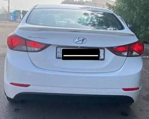 #السعر((100)) بيها مجال قليل متوازي على البيع للضروف احكام
النترا موديل 2015 خليجي فول مواصفات عدا البصمه 1/1
مكينه 1800 دوش فتحه سقف اشاير بالمري شفط كهرباء قطعتين تبريد فول تحكم استرين لد امامي 
رقم جديد بسمي هزه جديده
مكان السيارة النجف الاشرف
رقم الهاتف / ابو امير ***********
