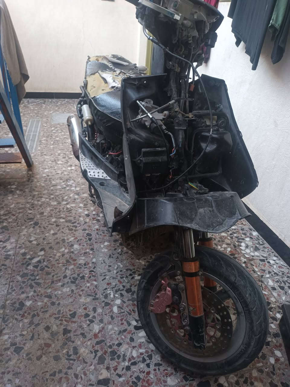 السلام عليكم دراجه سكنز فحل كبريتر نقض سلف مكينه 58ونص صدر رياضي صلنصه كور رياضي قبق الفلاوين الدرجه هاون ابيع طافي نقص سلف بس 350وبيه مجال بغداد مدينه الصدر ***********
