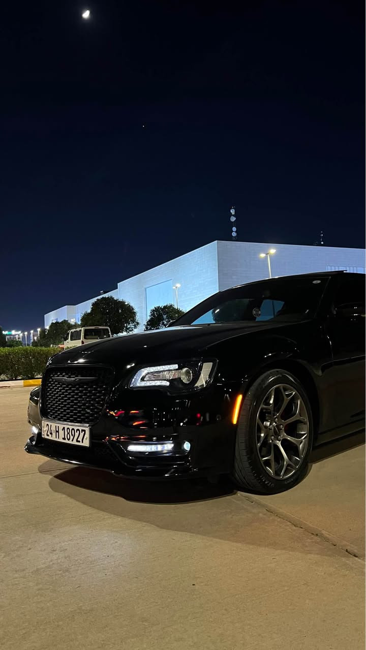 اللهم مصلى على محمد وآل محمد 
Chrysler 300S 2018 black edition 
فول فول فقط مابي رادار امامي

بانوراما دبل فتحة
كشن جلد
كشن تدفئة
كشن تبريد
كشن كهرباي 
حساس امامي خلفي
شاشة كبير
تحكمات ستيرن
مرايا قلاب ينزل
رادار خلفي 
رادار مرايا 
بجم عريض دبل لحية
لايتات ليد 

اخوان سيارة كلين تايتل داخلل عراق اهنا جاملغ مسويتها صبغ بس على اثر شخط صورة موجود يمنا حتى جاملغ مامفتوح .
سنوي هزة فحص كلها جديد حتى ٢٠٣١ بسمي تحويل وكالة نفس يوم
عنوان اربيل
***********   وتساب أربيل, العراق
