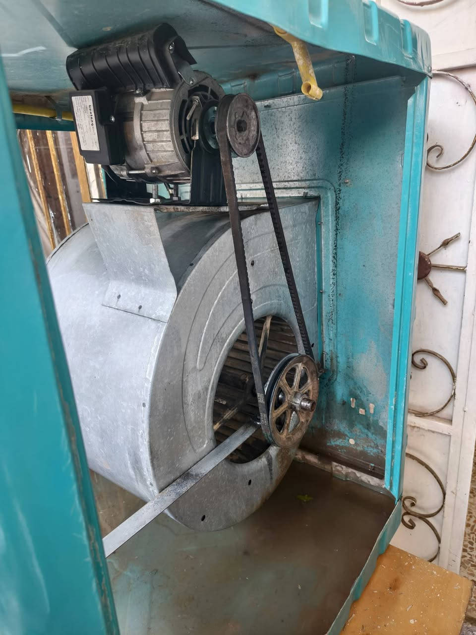 للبيع مبرده حيل نضيفه اخت الجديده سرعه وحده سعر100 قفل والكونفيره سرعتين شغاله شرط سعر 75


**إذا كنت صاحب هذا الإعلان وتريد حذفه لأي سبب، رجاءا أرسل رسالة إلى الدعم الفني**