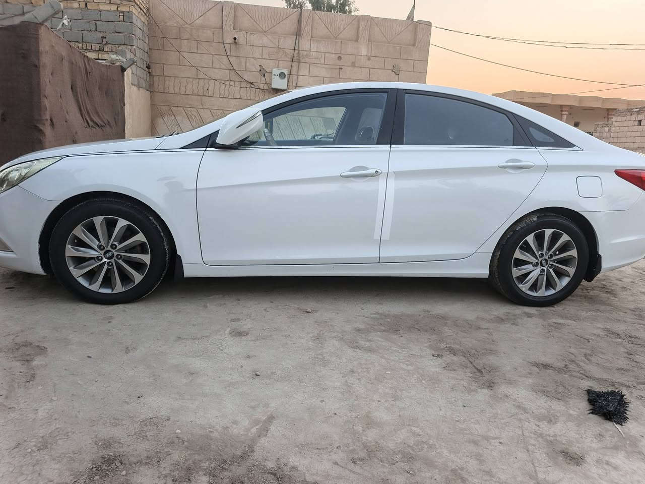 سوناتا 2014سليمانيه خليجي فقط صبغ باب الامامي والباقي مكفول تريد تحويل تريد وكاله
مواصفات
كشن كهربائي
مكينه 2400
شفتات ستيرن
لايت زنون
حساسات خلفي
مري شفط
ويل كروم بلاد عدد 5
مكان السياره حله الطليعه
***********
***********
