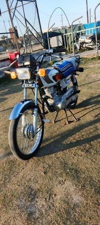 اللبيع نامه امتياز سعر 650وبيها مجال دراجه نضيفه الاستفسار 07747995162...