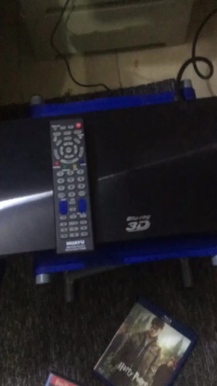 بلوراي 3d نظيف وياه ريمونت جوكر بس تعرفه سعره ٢٥ الف


**إذا كنت صاحب هذا الإعلان وتريد حذفه لأي سبب، رجاءا أرسل رسالة إلى الدعم الفني**