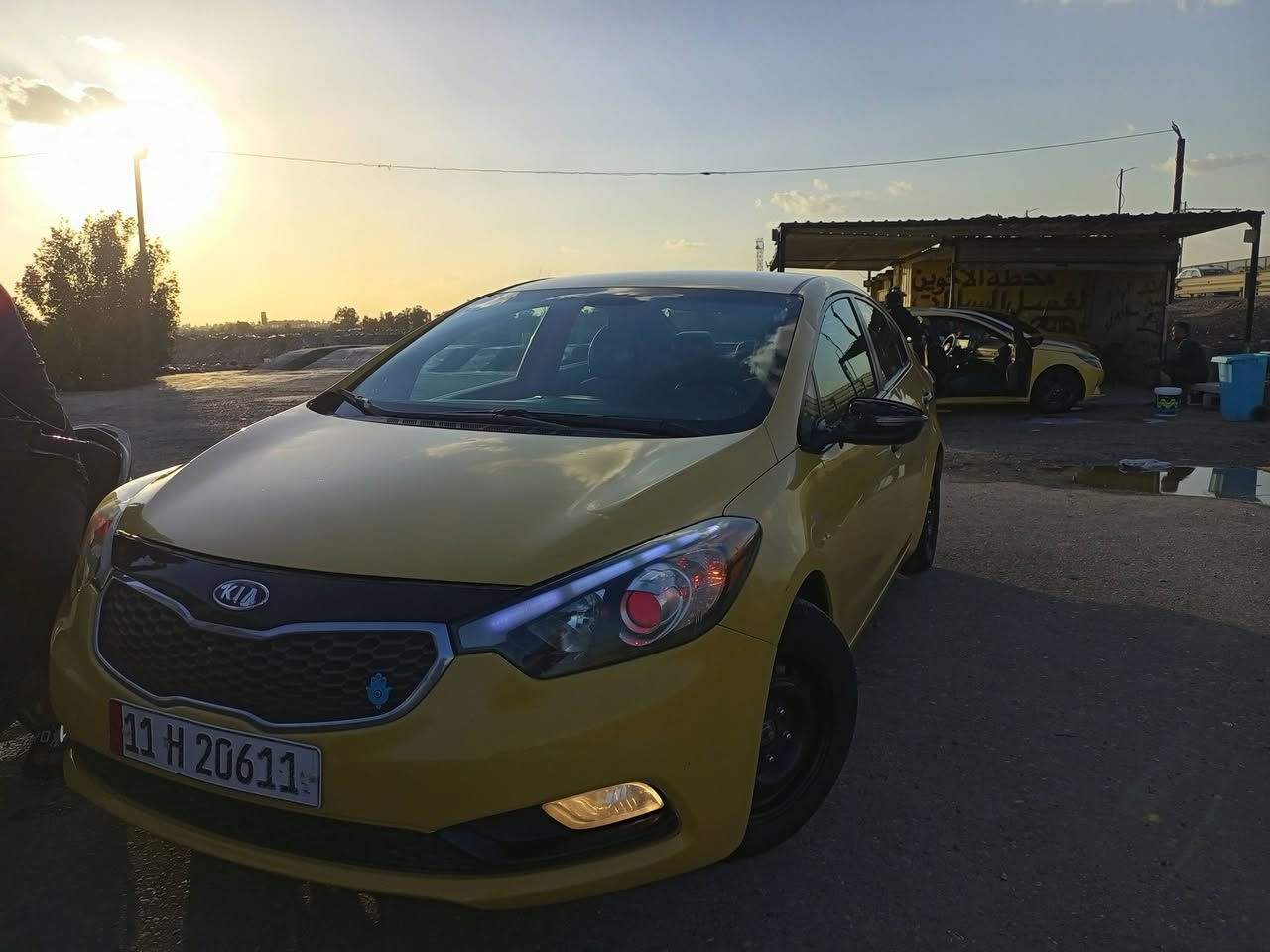 سلام عليكم 
كيا فورتي موديل 16 
بسمي مصفره هيه 
وغرامات
منضومه غاز بيه
دوشمه جديده
حادثه من امريكا  موضح بل نشر
ليبل واحد السياره
مال جناي
بجم كبس 
سعر 114
وبيه مجال 
عنواني بغداد 
رقمي واتساب ***********
***********
