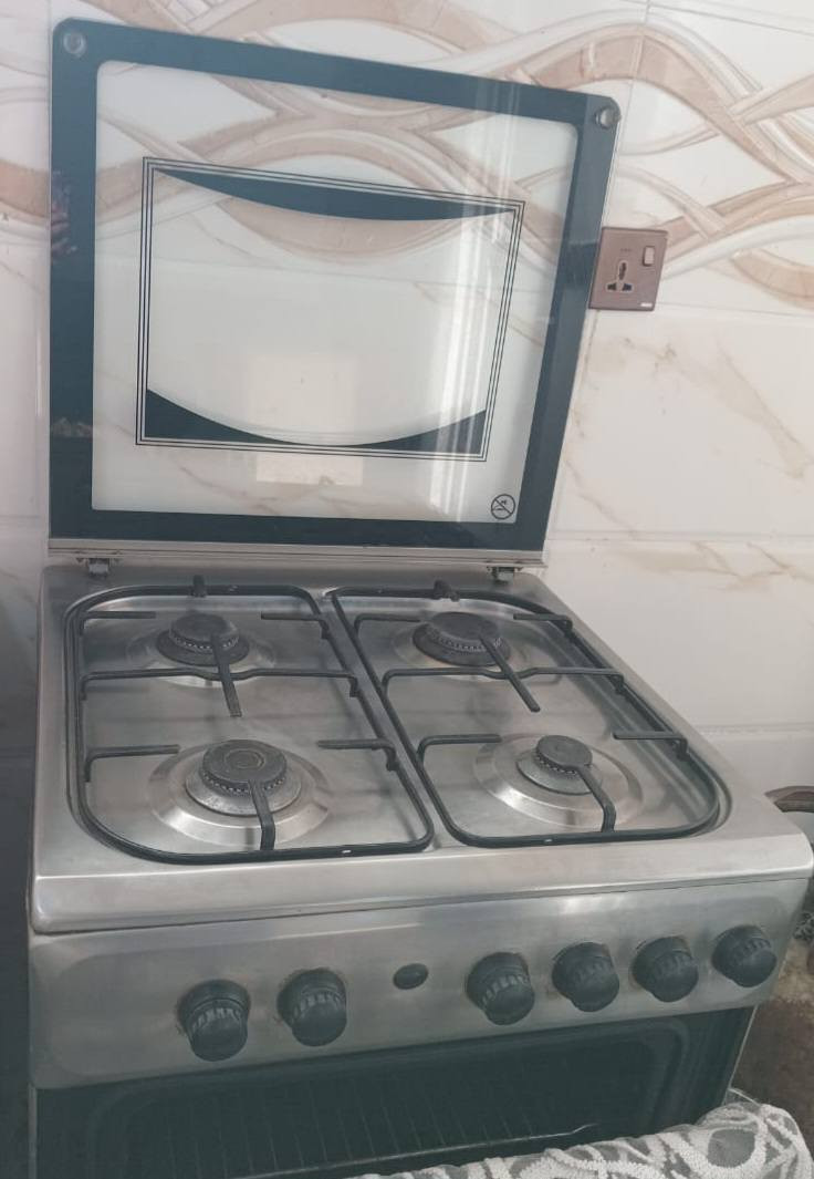 مكلف بالنشر طباخ للبيع شغال بس بس جامه مابي ١٠٠ ليريده خل يتصل ع رقم يجي ياخذا *********** مكان كربلاء حي الزهراء
