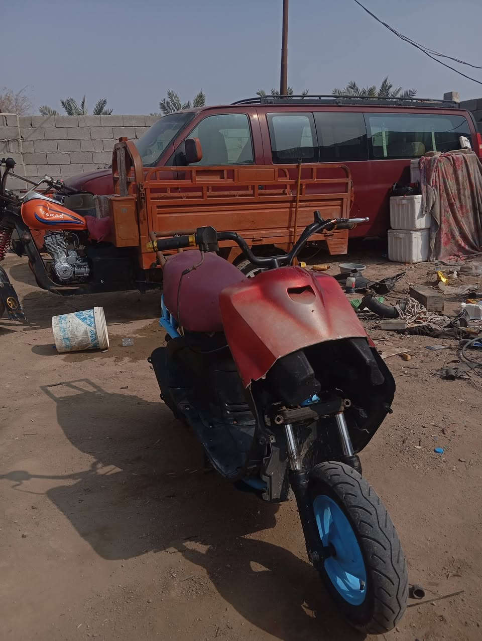 سلام عليكم اخوان دراجه اللبيع فراشه مكينته مال ماكس نضيفه شاصي ستوه صابقه دراجه ستوه معمره العنوان بصره الزبير  سعر 400وبيه مجال هاذ رقمي *********** وتساب
