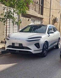 سيلايون 06 للبيع تترقم بغداد ومحافضات ... ماشية 1600كم  اعلى فئة اسمهه...