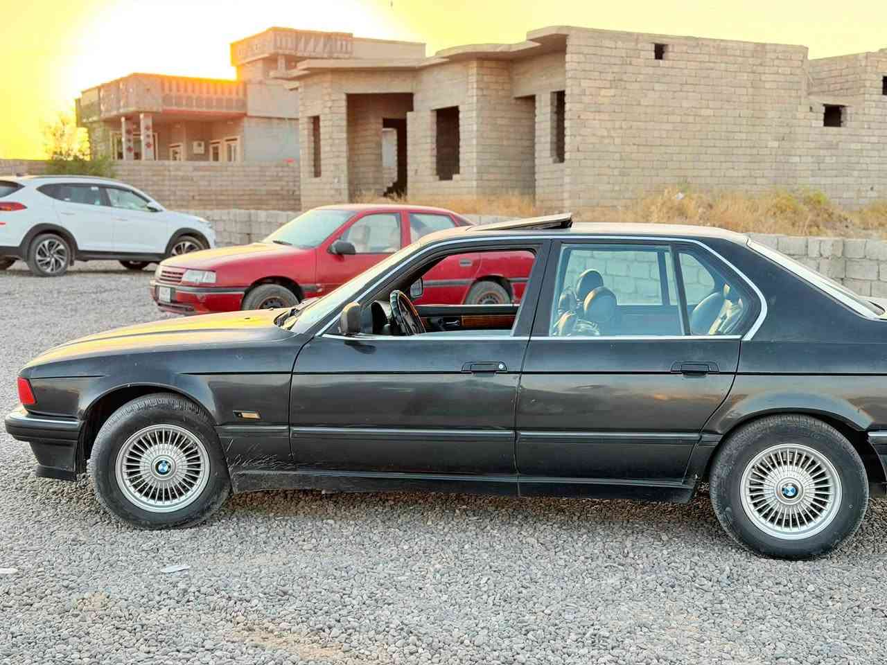 السلام عليكم
BMW حجم 735 رقم نينوى الماني سنوية لغاية 2029 شرط التحويل 
كير محرك شرط 
طخم تايرات وحدادية جديد 
السيارة فول مواصفات فتحة سقف 
كشنات جلد وكهرباء 
دبل ايرباك 
السيارة جاهزة وماتحتاج مصرف 
السعر 35$ وبيها مجال بسيط 
وترهم مراوس حسب القناعة 
للاستفسار ***********
