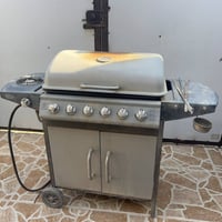 شواية غاز • نظيفة • مفحوصة