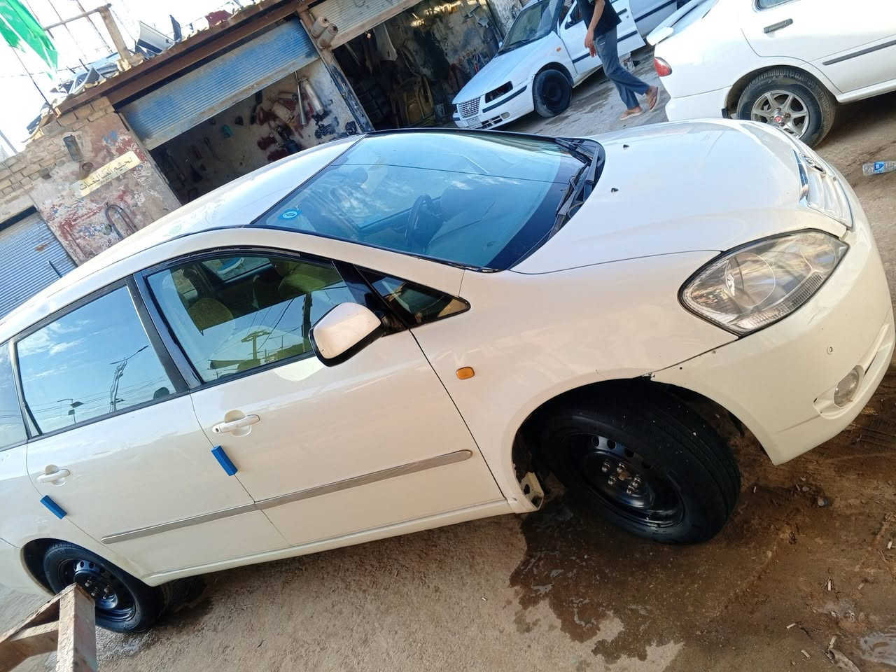 للبيع
***********
