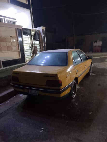 سلام عليكم بيجو 405 مديل 9مكينه وكير فرنس مكفولات صدر امامي خلفي جديد تخم تاير جديد صالي سبوع من شادهن بيها بنيد مبدل سياره مال جناي كبل لشارع سياره احله من الصوره تبريد ثلج تفه شغاله ترايك وين ما يعجبك السعر 33بيها مجال حق الجيه مكاني بغداد الشعب ما متواجد عل فيس ***********
