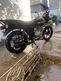 بوکسر • كهربائيات ناقصة • الشعب سبع قصور